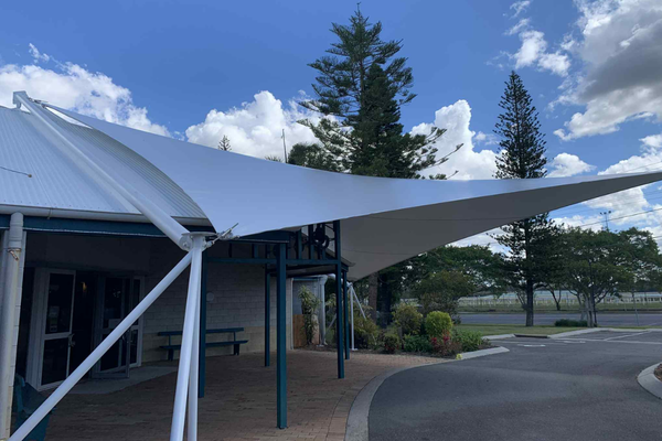 Shade Sail Maintenance: Cleaning, Re-tensioning, and Seasonal Checks